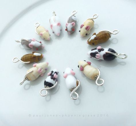 Rat Earrings, Rat Jewellery, Etsy Ideas, Polymer Clay Diy, Cute Animals Images, Earring Ideas, Polymer Clay Charms, Clay Charms, Rodents