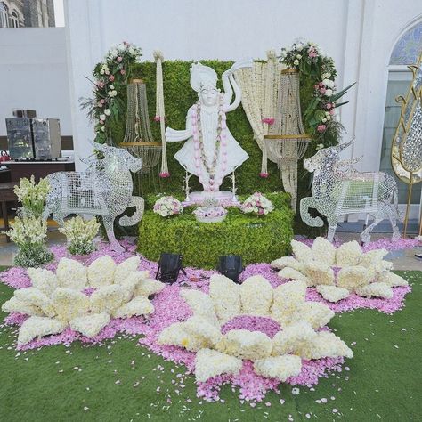 Radhe Radhe Radha Krishna Wedding Decor, Radha Krishna Wedding, Cradle Decoration, Ganesh Decoration, Naming Ceremony Decoration, Ganesh Chaturthi Decoration, Cradle Ceremony, Haldi Decor, Brunch Decor