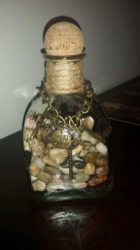 Patron Bottle Crafts, Wine Crafts, Patron Bottle, Liquor Bottle Crafts, Baskets For Men, Wine Bottle Corks, Bottle Diy, Wine Craft, Bottle Craft