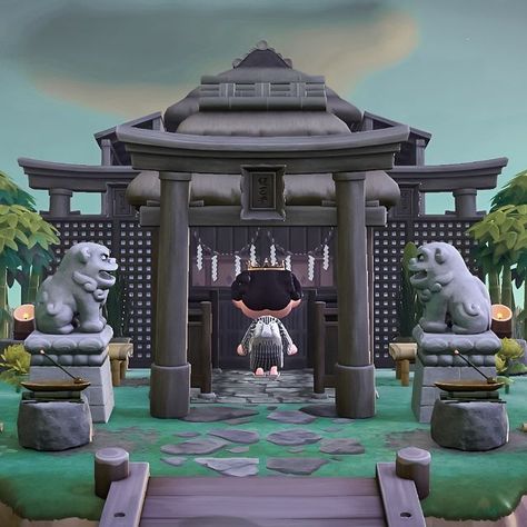 Acnh Island Design Museum, Acnh Japanese Town Ideas, Acnh Japanese Museum Ideas, Acnh Shrine Code, Animal Crossing China Town, Acnh Shrine Ideas, Acnh Japanese House Exterior, Acnh Japanese Shrine, Acnh Japanese Path