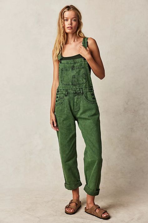 We The Free Ziggy Denim Overalls | Free People Style Indie, Overalls Outfit, Romantic Dress, Indie Fashion, Jumpsuit Fashion, Denim Overalls, Dream Clothes, New Wardrobe, Womens Fashion Trends