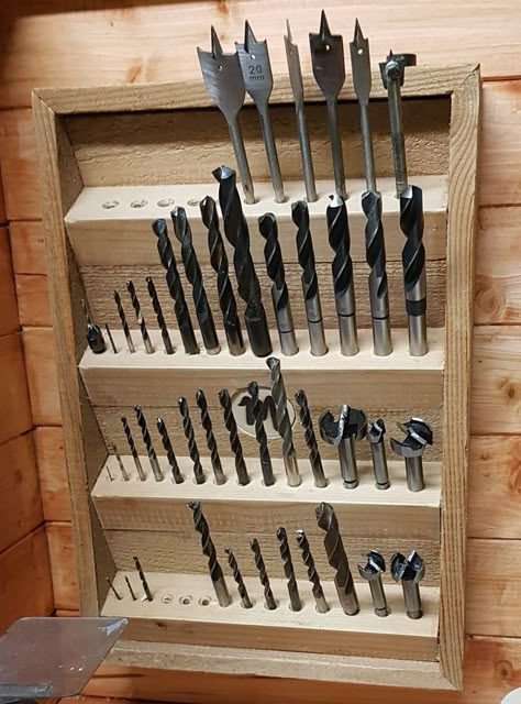 Tool Wall Storage, Diy Projects Garage, Easy Garage Storage, Garage Storage Inspiration, Woodworking Garage, Power Tool Storage, Drill Bit Holder, Woodshop Organization, Garage Organization Diy