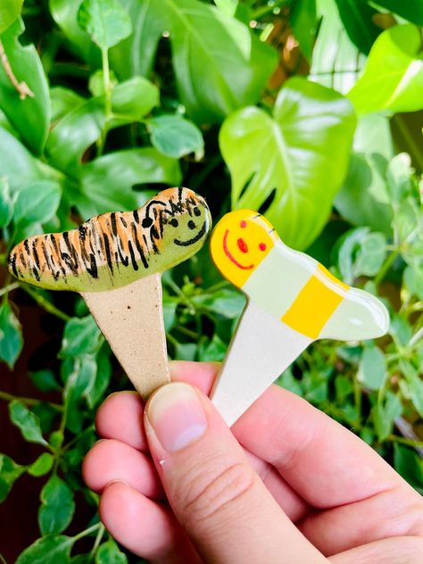 Ceramic Caterpillar Plant Stake, Planter Decor, Plant Lover Gift, Pot Ornament, cottagecore decor, bug decor, plant mom gift, Garden Decor Ceramic Plant Stakes, Ceramic Caterpillar, Bug Decor, Planter Decor, Pottery Inspo, Plant Stakes, Plant Pot Decoration, Hand Photo, Ceramics Ideas