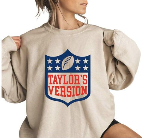 The Ultimate Guide to Hosting a Taylor Swift-Themed Super Bowl Party Super Bowl Fashion, Football Sweatshirt, Taylor Swift Hair, The Concert, Sweater For Women, St Patrick Day Shirts, Concert Shirts, Football Outfits, Fan Shirts