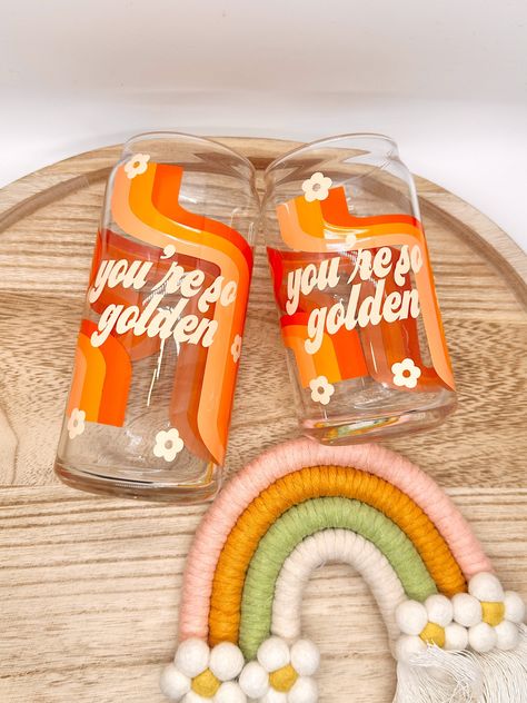 Retro Cup Design, Circuit Gifts, Glass Cup Design, Painted Tumblers, Groovy Pattern, You're So Golden, Libbey Glasses, Vinyl Tumblers, Cup Designs