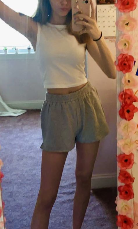 grey sweat shorts Gray Shorts Outfit Summer, Grey Jogger Shorts Outfit, Grey Sweat Shorts Outfits Women, Gray Sweatshorts Outfit, Gray Sweat Shorts Outfit, Grey Sweatshorts Outfit, Grey Sweat Shorts Outfit, Sweat Shorts Outfit Women, Sweat Shorts Outfit Summer