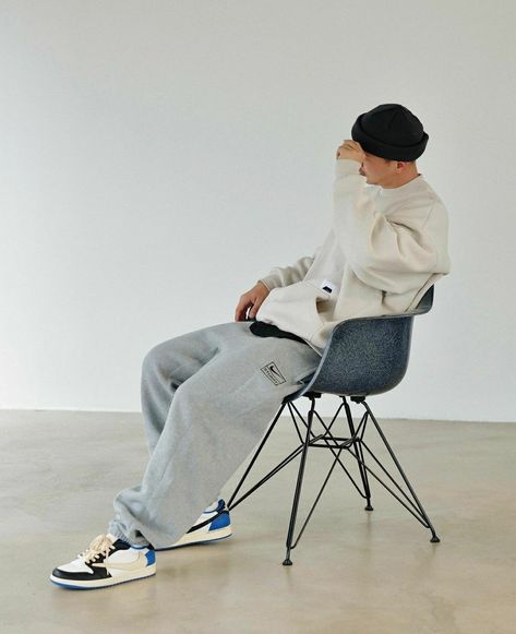 Jordan 1 Fragment Outfit, Jordan 1 Low Outfit Men, Jordan 1 Low Outfit, Boy Outfits Aesthetic, Shoe Outfits, Tuff Fits, Trendy Boy Outfits, Skate Style, Mens Items