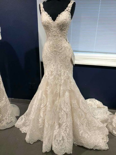 Form Fitting Flowy Wedding Dress, Mermaid Wedding Dress 2022, Summer Mermaid Wedding Dress, Popular Wedding Dresses 2022, Trumpet Wedding Dress No Lace, Bodycon Mermaid Wedding Dress, Silver Top Wedding Dress, Wedding Dresses Tropical Brides, Converting Wedding Dress