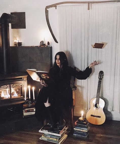 CHELSEA WOLFE (@cchelseawwolfe) • Instagram photos and videos Chelsea Wolfe Style, Chelsea Wolfe Aesthetic, Darkly Inclined, Witchy Academia, Black Celebration, Goddess Of The Underworld, Chelsea Wolfe, Transition Goals, Soft Goth