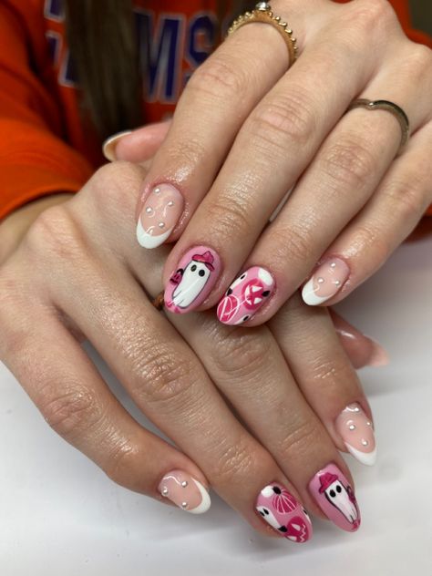 Cowgirl Ghost Nails, Nails With French Tip, Cowgirl Ghost, Ghost Nails, Fall Ghost, Nails Cute, Pearl Nails, Halloween Fall, Ghost