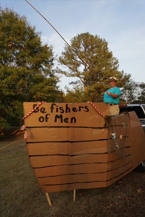 "Fishers of Men" Trunk or Treat Church Trunk, Halloween Car Decorations, Trunker Treat Ideas, Fall Festival Decorations, Holiday Food Crafts, Fall Festival Games, Trunk Party, Fishers Of Men, Christian Halloween