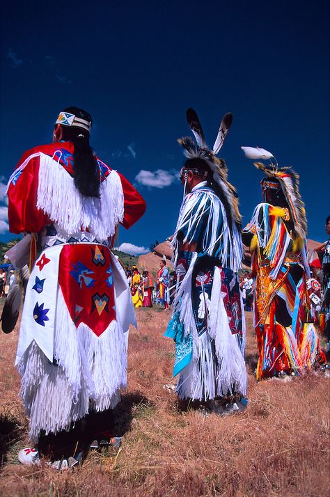 Native Jingle Dress Powwow Regalia, Native American Powwow, Woodland Dancer Regalia, Men’s Traditional Regalia, Men’s Woodland Regalia, Grass Dance Outfits, Mens Dance Wear, Indigenous Pride, Fancy Dancers Pow Wow