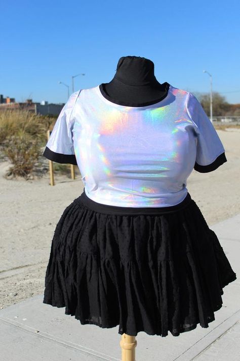 Plus size holographic ringer crop top- holo, silver, black, uchuu kei, rave, cyber, kawaii, alien, s Kawaii Alien, Holographic Crop Top, Uchuu Kei, Plus Size Rave, Plus Size Tips, Edc Outfits, Plus Size Models, Plus Size Skirts, Rave Outfits