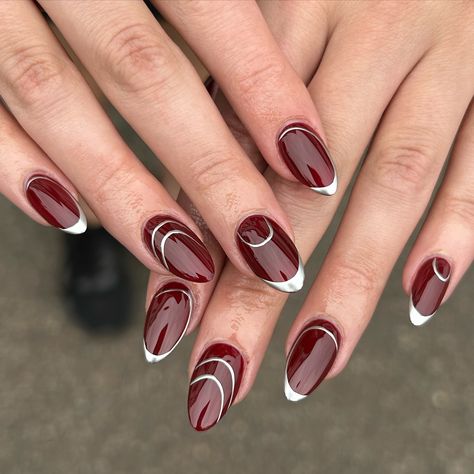 These nails were for her art show and I think they’re so perfect♥️♥️ #planails #rednails #chromenails #gelx Nails With Chrome Tips, Style Kampus, Red And White Nail Ideas, Red Nails With Chrome, Nails White Chrome, Nails With Chrome, White Nail Ideas, Chrome Tips, Red And White Nails