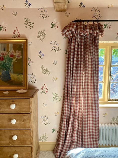 Tess Newall, Wildflower Wallpaper, Gingham Curtains, English Cottage Style, Cottage Bedroom, Beautiful Bedroom, April 6, Curtains Bedroom, Beautiful Bedrooms