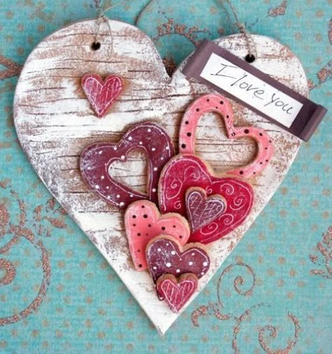 Salt Dough Ornament, Valentine Craft Decorations, Valentine Wood Crafts, Valentine Wreath Diy, Diy Valentine's Day Decorations, Diy Valentines Decorations, Handprint Crafts, Valentines Crafts, Diy Valentines Crafts