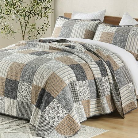 PERHOM has always been committed to producing better quality, various style, healthier and more durable home textiles, such as quilt, bedding set and bedspread. The quilt is made of 100% cotton,wrapped in a soft and comfortable quilt, take away the tiredness of the day and have a rest. This quilt sets can go with your room decor easily. It is suitable for various rooms. Age_group: Suitable for all age. Size: Queen.  Color: Gray.  Pattern: floral. Rustic Quilts Overstock, Brown Bedding Sets Farmhouse, Farmhouse Quilt Bedding, Plaid Ish Quilt, Farmhouse Bedding Sets, Farmhouse Quilt Bedding Bed Bath & Beyond, Textured Duvet Cover, Textured Duvet, Queen Size Bedspread