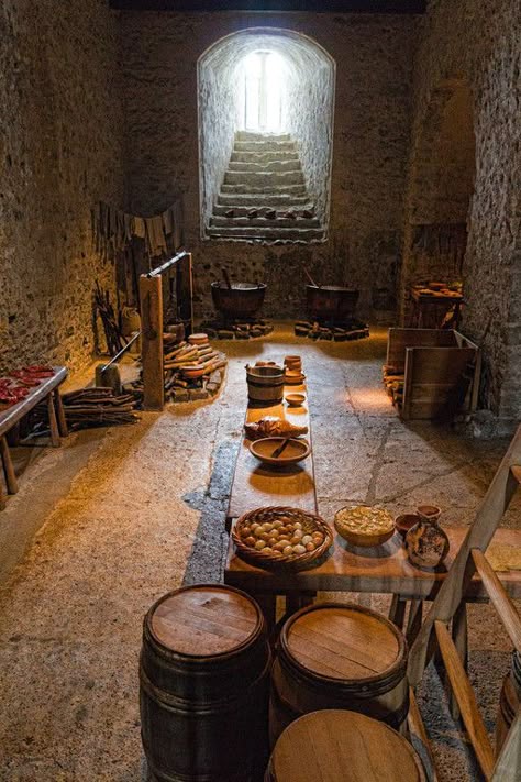 Kitchen at Dover Castle, England Castle Kitchens, Castle Interiors, Dover Castle, England Countryside, Chateau Medieval, York Travel, Castle Scotland, Medieval Castles, Travel Oklahoma