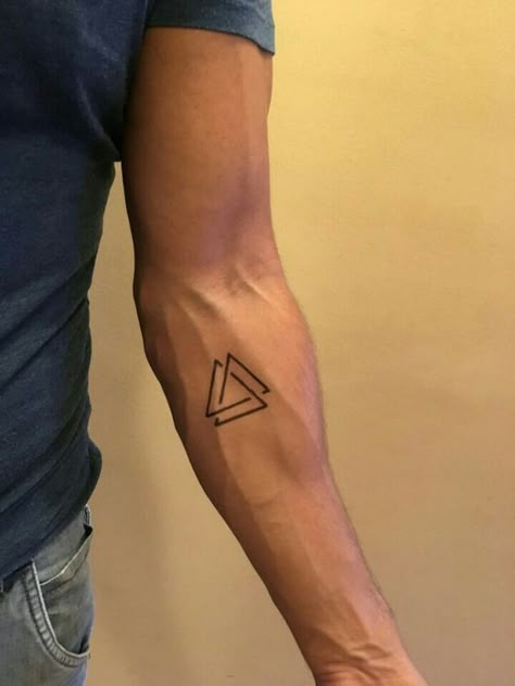 Valknut Tattoo, Tattoo Band, Small Forearm Tattoos, Wrist Tattoos For Guys, Triangle Tattoos, Inspiration Tattoos, Arm Band Tattoo, Cool Small Tattoos, Small Tattoos For Guys