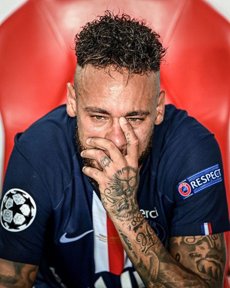 Psg Vs Bayern, Neymar Vs, Neymar Psg, Neymar Football, Football Photography, Soccer Guys, Champions League Final, Soccer Girl, Football Lovers