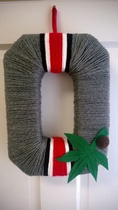 Ohio State Wreath, Ohio State Decor, Ohio State Crafts, Buckeye Crafts, Caveman Diet, State Crafts, Osu Buckeyes, Sports Decor, Yarn Wreath