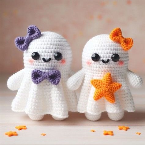 Crocheted Halloween Free Patterns, Cute Ghost Crochet Pattern, Free Fall Amigurumi Patterns, Crochet Ghost Amigurumi, Cute Halloween Crochet Ideas, Crochet Halloween Decorations Free Patterns, Crochet Holiday Patterns Free, Ghost Amigurumi Free Pattern, Halloween Crochet Patterns Free Easy