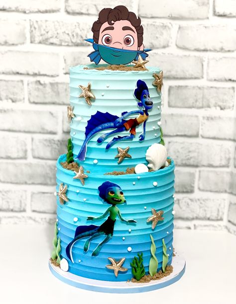 Ombré Blue, Starfish, Seaweed, Luca Bday Party, Luca Birthday Cake Ideas, Luca Themed Cake, Luca Birthday Theme, Luca Party Theme, Luca Centerpieces Ideas, Luca Cake Ideas, Luca Themed Party, Disney Luca Birthday Party Ideas