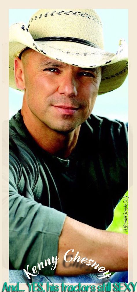 Kenny Chesney...close-up ;) Kenny Chesney Wallpaper, Country Singer Photoshoot, Kenny Chesney Selfie, Kenny Chesney Songs, He Looked At Me, Kenney Chesney, Male Country Singers, No Shoes Nation, Country Guys