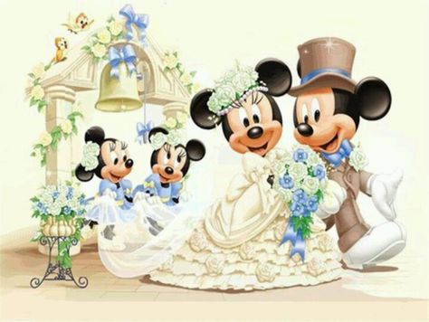 Disney wedding Mickey Mouse Wedding, Wedding Disney, Mickey And Minnie Love, Minnie Mouse Pictures, Wedding Kit, Mickey Mouse Art, Mickey Mouse Wallpaper, Disney Mouse, Mickey Y Minnie