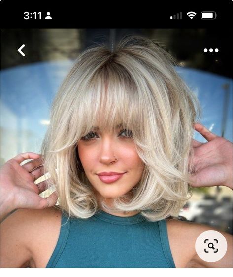 Natural Hair Blowout Styles, Hair Blowout Styles, Blowout Styles, Blonde Bob With Bangs, Bang Hair, Natural Hair Blowout, Hair Blowout, Bouncy Hair, Blowout Hair