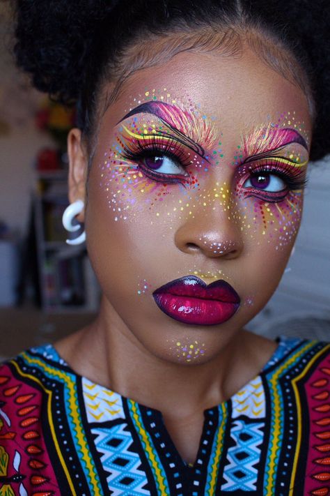 Carnival Looks Makeup, Make Up Karnaval, Cute Circus Makeup, Fantasy Make Up Ideas Creative, Carnival Eye Makeup, Carnival Theme Makeup, Circus Makeup Ideas, Carnaval Makeup Ideas, Make Up Carnaval