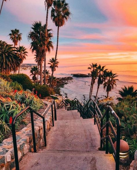 Visit Laguna Beach on Instagram: “✨Each year at the end of the year, we like to post our Top 5 Most Liked Posted Photos of the year, and send a gift to the Top 3…” Santa Barbara Beach, Beach Sunset Wallpaper, Beyond The Sea, Sunset Sea, Summer Surf, Sunset Wallpaper, Summer Inspiration, Florida Travel, Beach Inspired