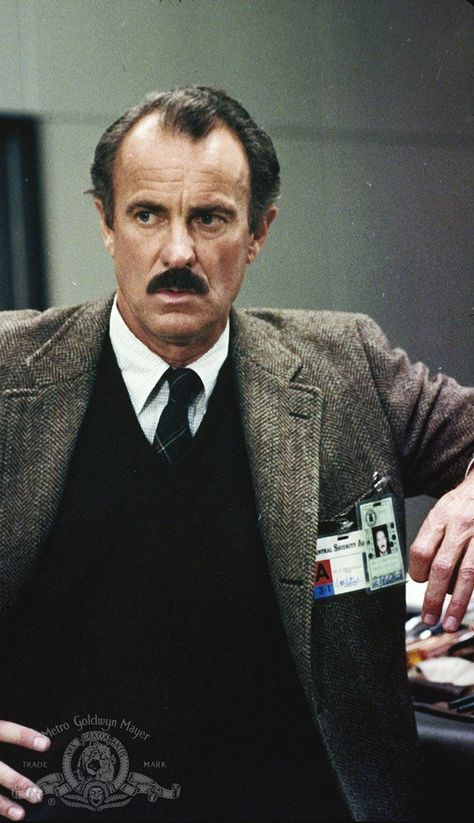 Dabney Coleman, photo shot from Wargames.  Plays Joe Fox's dad in You've Got Mail. Story Ideas Romance, Dabney Coleman, Boardwalk Empire, You've Got Mail, Hooray For Hollywood, 9 To 5, Famous Stars, Hbo Series, Character Actor