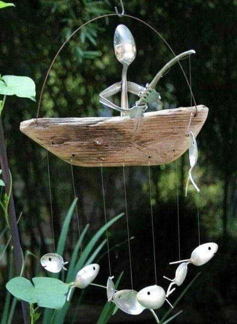 Recycle, Reuse and Repurpose! | Fisherman's spoon wind chimes DIY 🥰 | Facebook Fishing Christmas Gifts, Whisper Stories, Home Garden Landscape, Market Crafts, Outside Oasis, Yard Art Crafts, Laundry Chute, Man Fishing, Crafty Gift Ideas