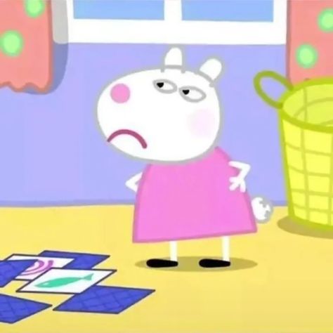 Pepps Pig, Peppa Pig Matching Pfp, Pig Matching Pfp, Peppa Pig Aesthetic, Pig Aesthetic, Peppa Pig Pictures, Peppa Pig Stickers, Muddy Puddle, Pig Pictures