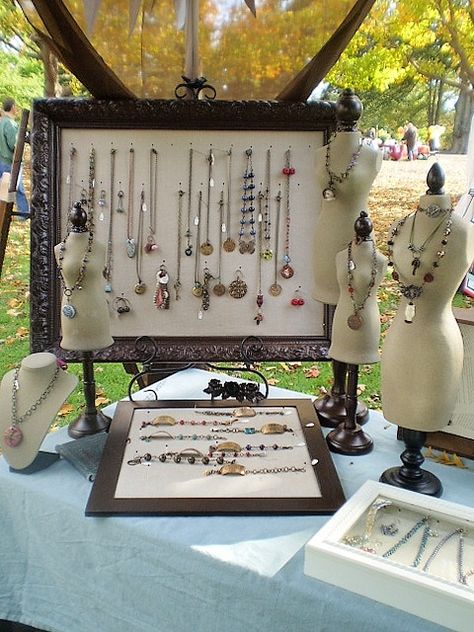 booth jewelry display Jewelry Sales Display, Jewelry Booth, Craft Show Booth, Craft Booth Display, Jewerly Displays, Craft Fairs Booth, Craft Booth Displays, Diy Display, Craft Stalls