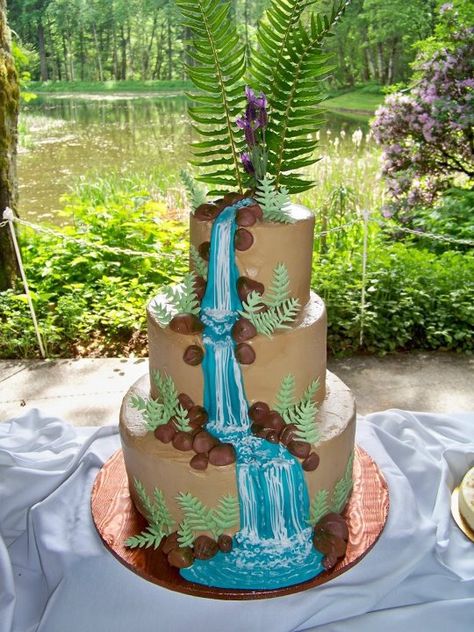 Waterfall wedding cake with ferns. Cake Waterfall, Waterfall Cake, Nature Cake, Camping Cakes, Waterfall Wedding, Wedding Chocolate, Lace Wedding Cake, Chocolate Wedding Cake, Cake Fondant