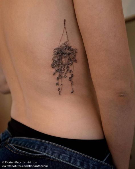 Hanging plant 🍃was fun to do 🦔 Hanging Flowers Tattoo, Friend Plant Tattoos, Aesthetic Plant Tattoo, Cool Plant Tattoos, Green House Tattoo, Mycology Tattoo, Hanging Flower Tattoo, Plant Inspired Tattoos, Hanging Basket Tattoo