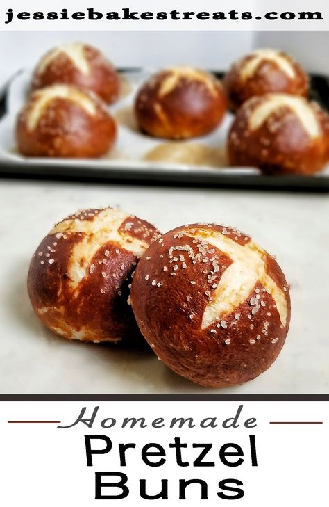 Soft Pretzel Buns Recipe, Pretzel Burger Buns, Easy Pretzel Buns Recipe, Buns For Sandwiches, Pretzel Rolls Recipe Easy, Pretzel Slider Buns, Homemade Hamburger Buns No Yeast, Pretzel Hamburger Buns, Pretzel Rolls Sandwich