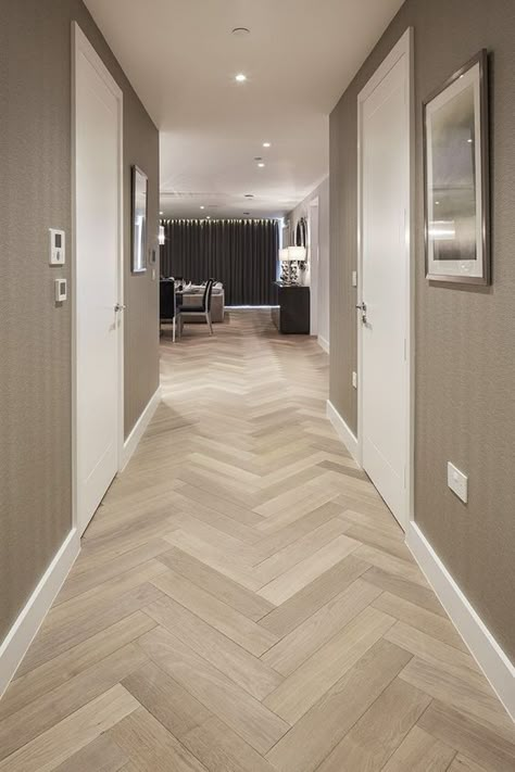 Wooden Floor Tiles, Wood Floor Design, Herringbone Wood Floor, Herringbone Wood, Hallway Flooring, Wooden Tile, Wood Tile Floors, Hallway Designs, Herringbone Floor