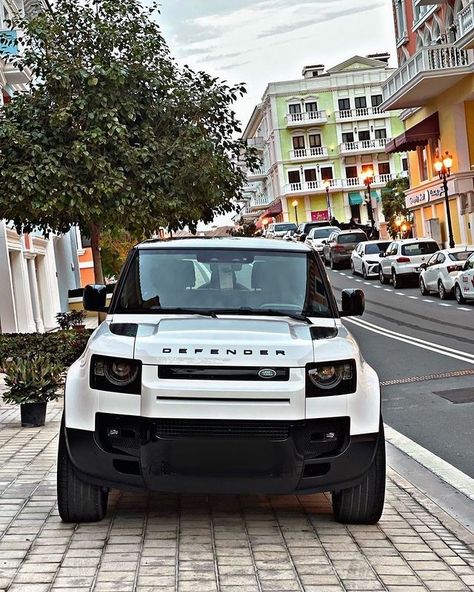 Land Rover Defender Black, Defender Car, New Land Rover Defender, Future Concept Cars, Custom Motorcycles Bobber, Luxury Cars Range Rover, New Defender, Dream Cars Mercedes, Car Goals