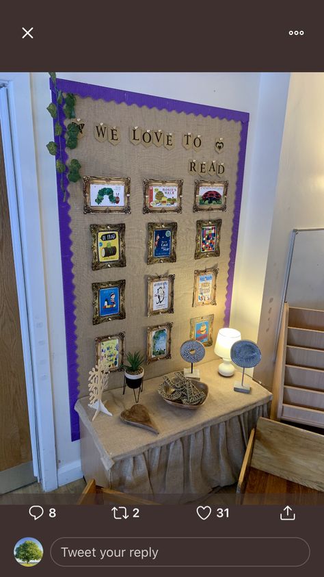 Reading Displays Eyfs, Year 1 Reading Area, Floor Books Early Years, Book Corner Ideas Childcare, Hygge Eyfs, Hessian Classroom, Book Corner Eyfs, Floor Books, Daycare Decorations