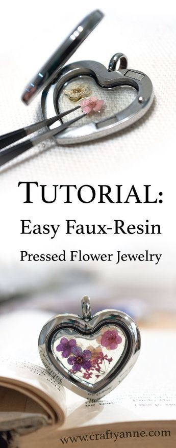 This dried flower jewelry tutorial will teach you how to create a beautiful pressed flower pendant with the look of resin without the hassle. If you want to learn how to make pressed flower jewelry, read on! Pressed Flower Jewelry, Dried Flower Jewelry, Organizer Jewelry, Resin Jewelry Making, Diy Resin Crafts, Crafts Jewelry, Homemade Jewelry, Necklaces Jewelry, Flower Jewelry