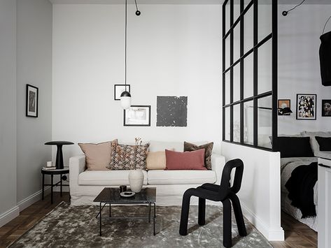 T.D.C: Homes to Inspire | Small but Striking Divided Living Room, Partition Wall Ideas, Scandinavian Studio, Scandinavian Loft, Glass Partition Wall, Deco Studio, Tiny Apartments, Small Apartment Design, Interior Design Per La Casa