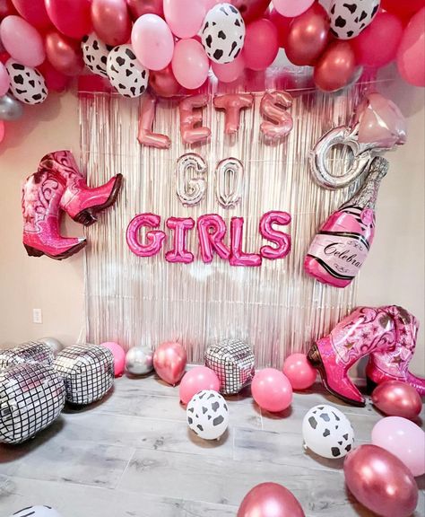 21st Birthday Decorations Cowgirl, Pink Cowboy Birthday Party, Cowgirl Sleepover Ideas, Pink Cowgirl 21st Birthday Party, Pink Cowgirl Party Decorations, Cowgirl Themed Birthday Party 21, Pink Cowgirl Birthday Party Aesthetic, 21st Birthday Ideas Pink Cowgirl, Cowgirl Party Decorations