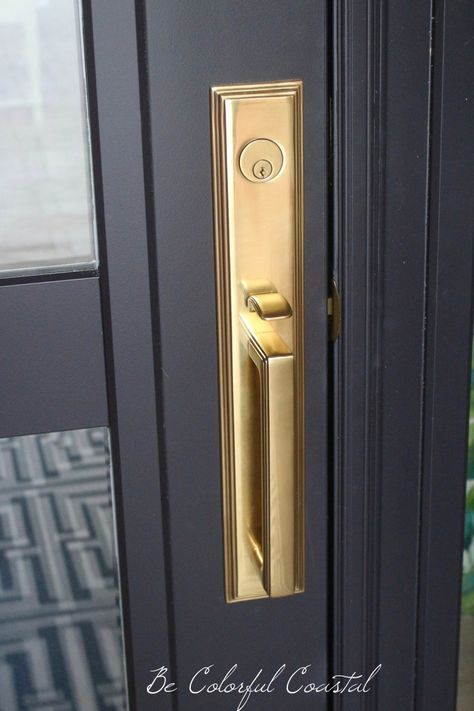 Emtek Melrose style full plate brass entry hardware on a black modern door. @ Be Colorful Coastal Gold Entry Door Handle, Front Door Brass, Black Front Door With Brass Hardware, Exterior Door Handles Front Entry, Cabinets Hardware Kitchen, Front Door Handles Entrance Hardware, Doorknob Ideas, Front Door Handles Modern, Hardware Kitchen Cabinets