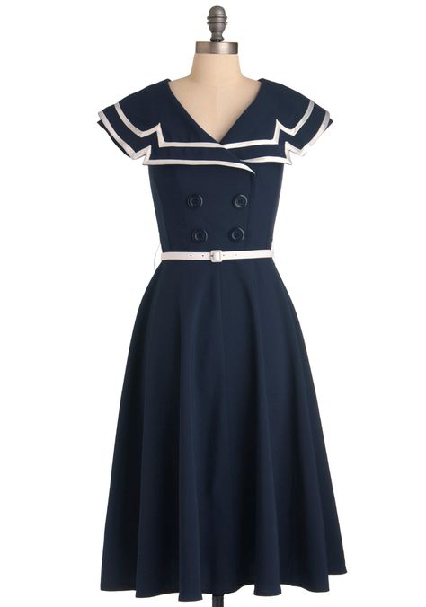 anchors away! :-b Sailor Pinup, Round Shoulders, Work Apparel, How To Have Style, Nautical Outfits, Church Attire, Preppy Fashion, Vintage Sailor, Everyday Clothes