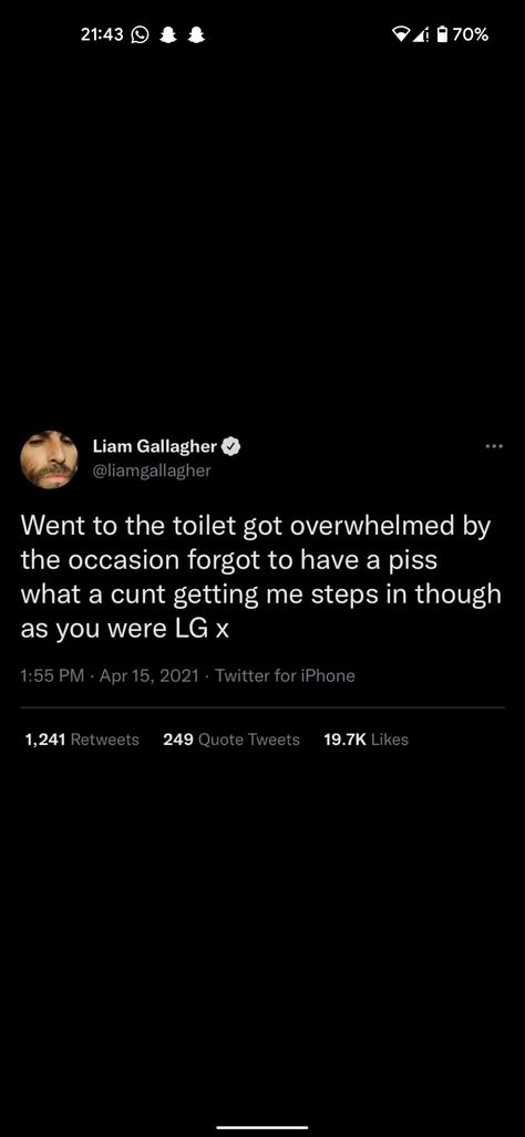 Liam Gallagher Tweets, Silly Tweets, Liam And Noel, Icon X, Spotify Playlists, Noel Gallagher, Liam Gallagher, Great Bands, Funny Tweets