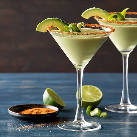 Avocado Cocktail, Vodka Wine, Classic Martini, Martini Recipe, Martini Recipes, Vodka Drinks, Cocktail Menu, Martini Cocktail, Avocado Recipes