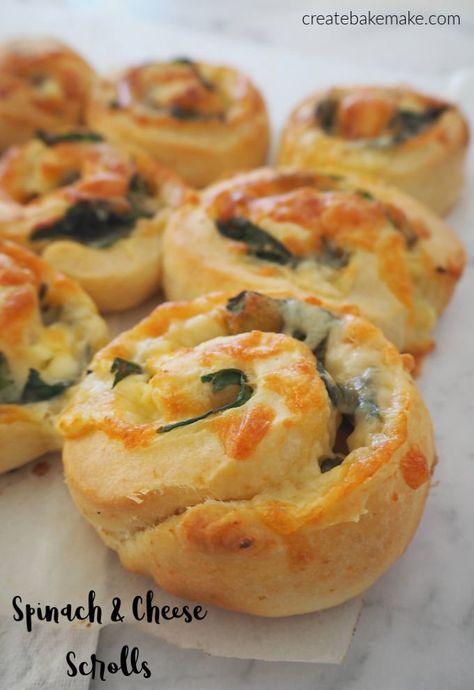 Easy Spinach and Cheese Scrolls Recipe, freezer friendly and both regular and Thermomix instructions included. Cheese Scrolls, Scrolls Recipe, Pastry Appetizer, Savory Muffins, Pies Maker, Green Food, Snacks To Make, Spinach And Cheese, Morning Tea